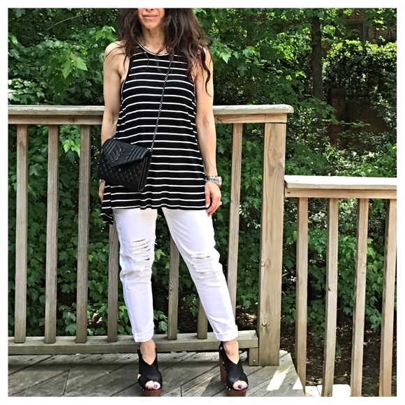 🆕 open back striped tank - Picture 3 of 5